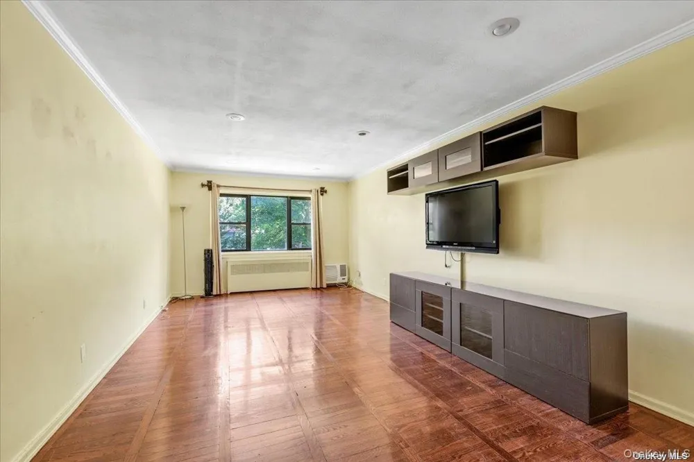 1205 E Broadway #F-13 Hewlett, NY 11557