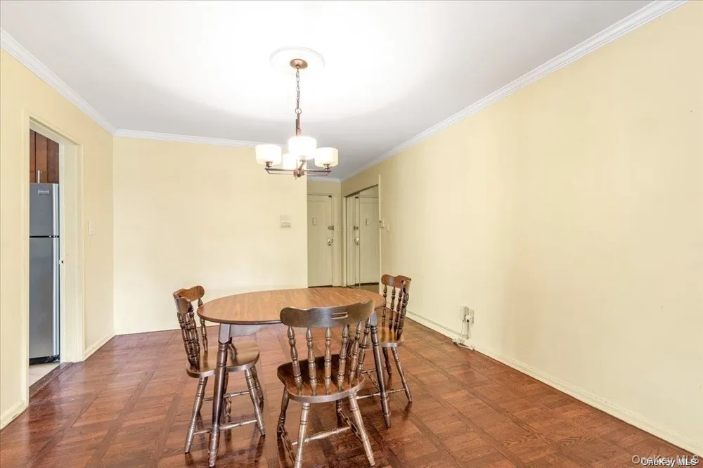 1205 E Broadway #F-13 Hewlett, NY 11557