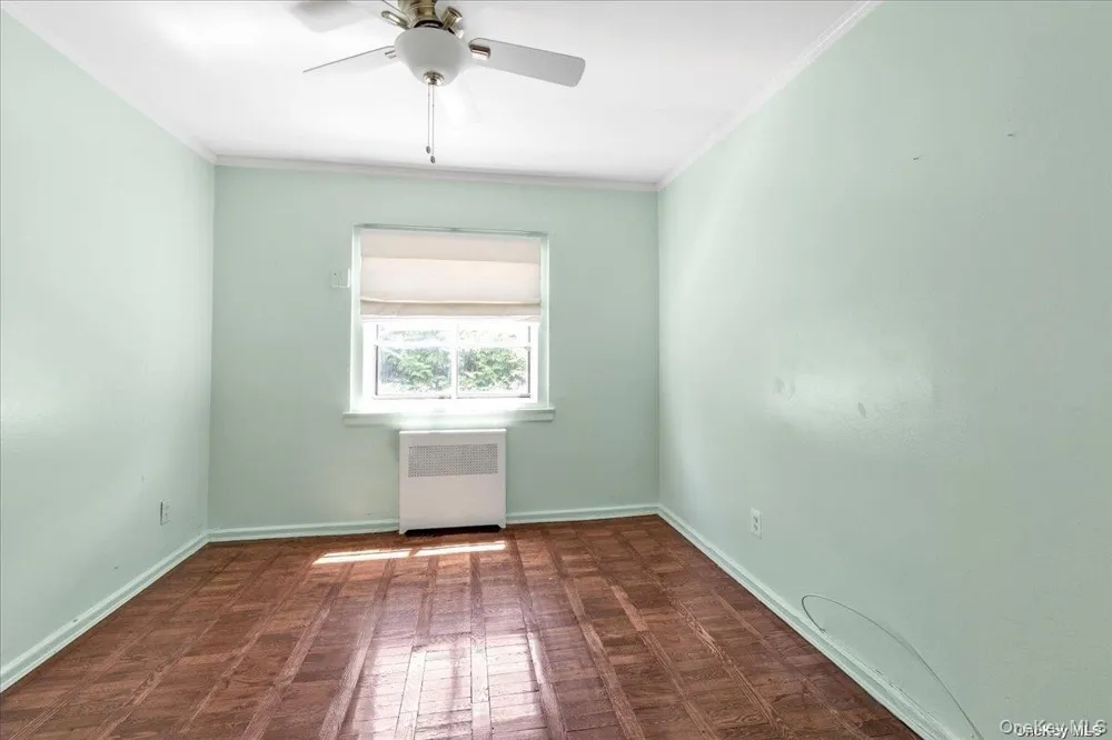 1205 E Broadway #F-13 Hewlett, NY 11557