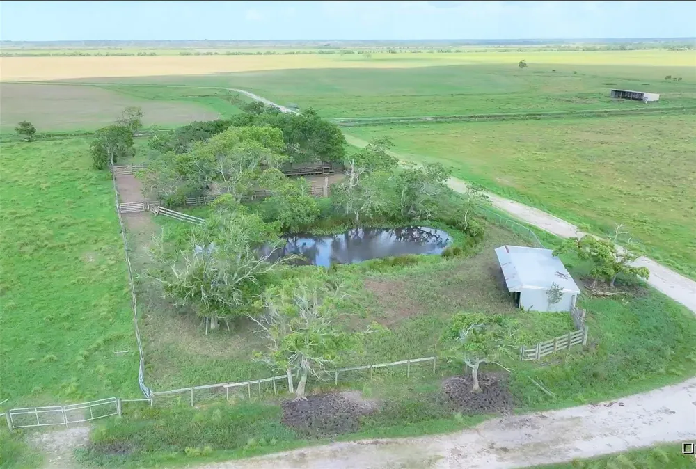 Hwy 65 And Fm 1724 Anahuac, TX 77514