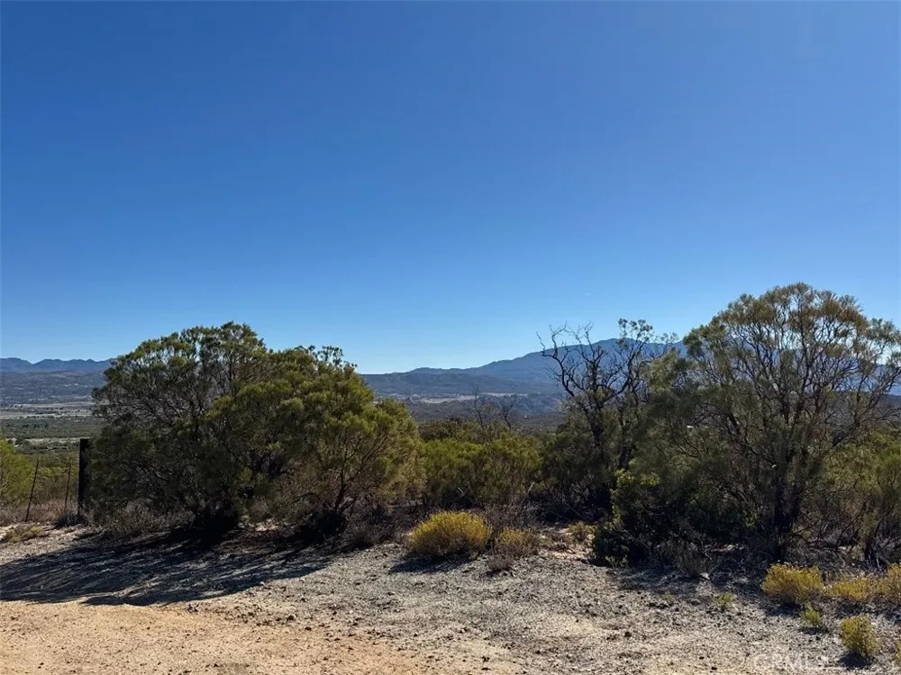 Chapman Road Anza, CA 92539