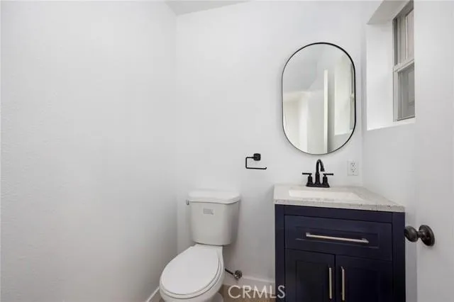 2627 W Vernon Avenue Los Angeles, CA 90008