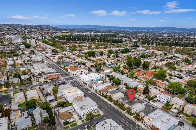 2627 W Vernon Avenue Los Angeles, CA 90008