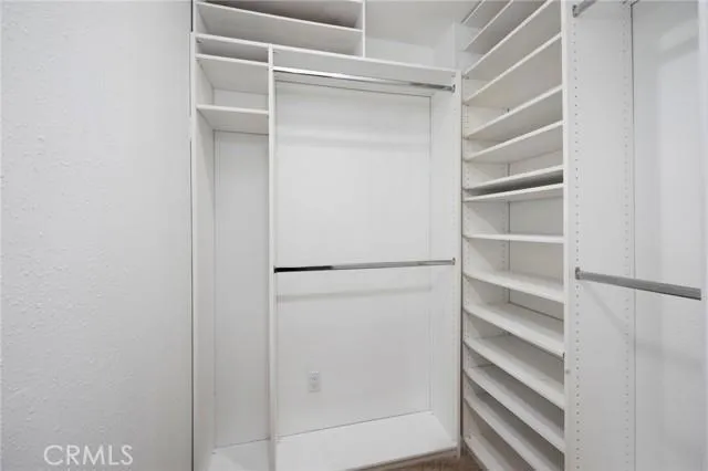 2627 W Vernon Avenue Los Angeles, CA 90008