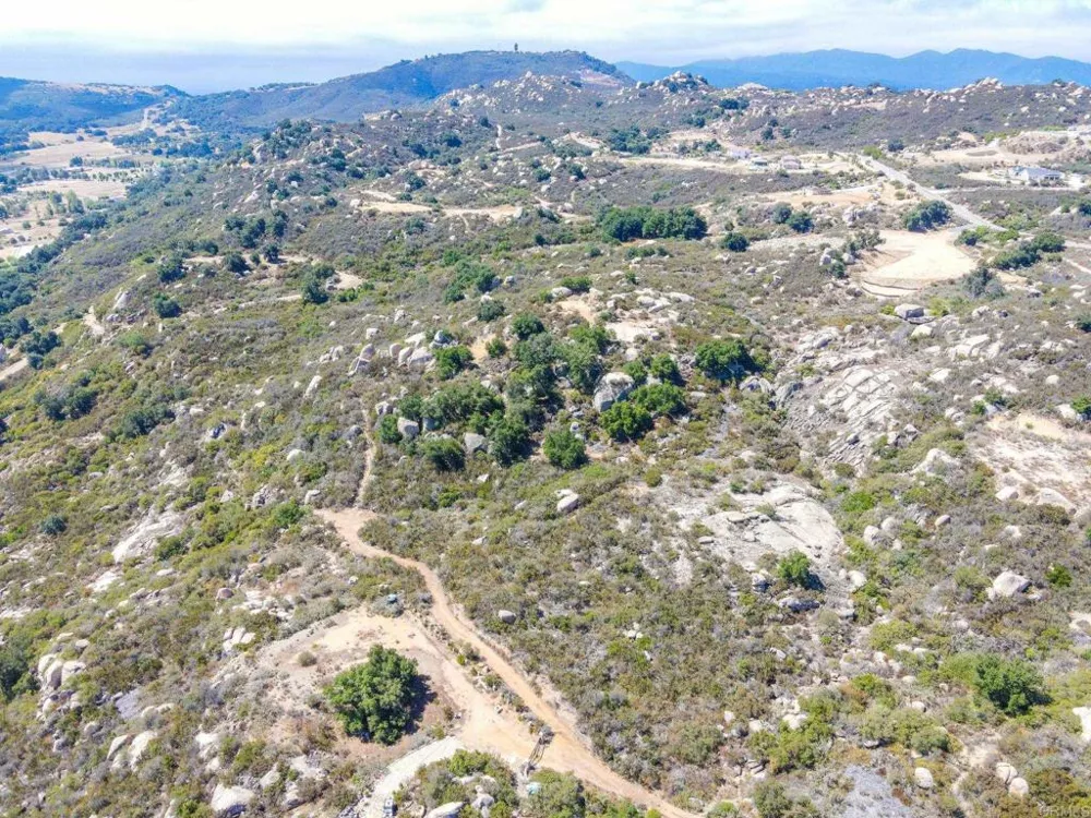 Calle Huerta Murrieta, CA 92562
