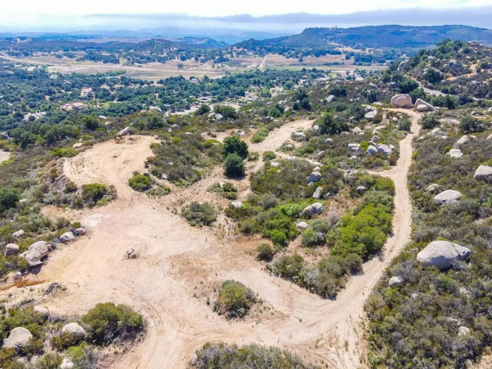 Calle Huerta Murrieta, CA 92562