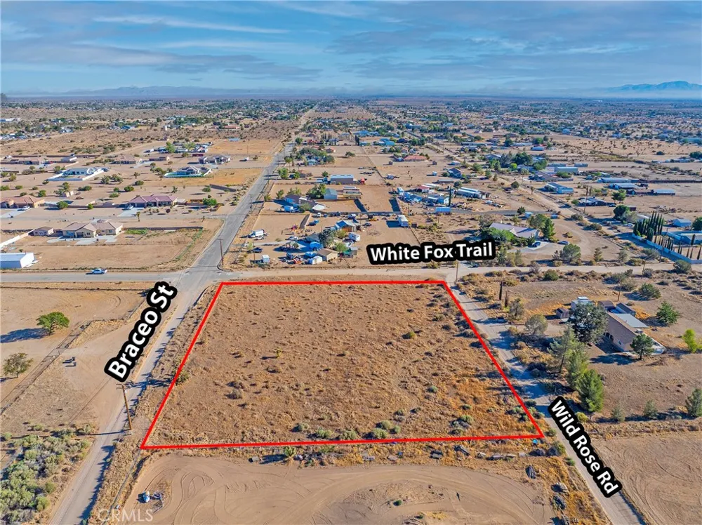 9875 Braceo Street Oak Hills, CA 92344