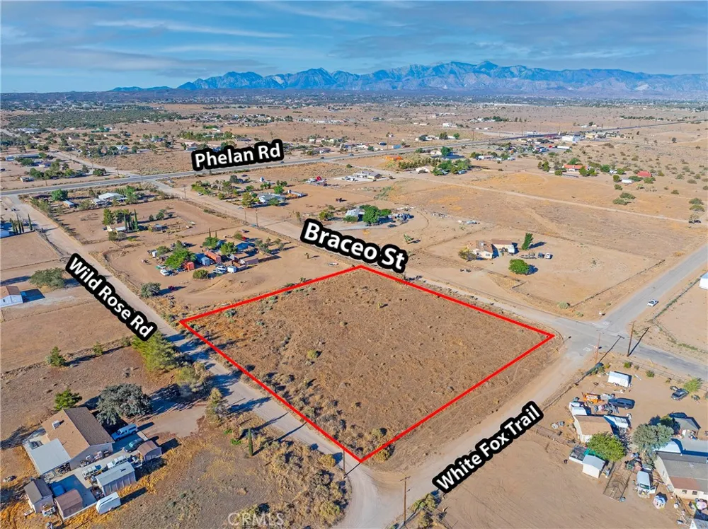 9875 Braceo Street Oak Hills, CA 92344