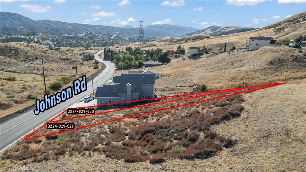 1 Johnson Road Lake Elizabeth, CA 93532