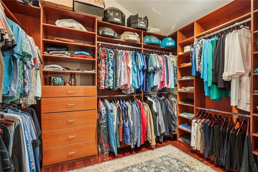 1951 Scarborough Lane San Dimas, CA 91773