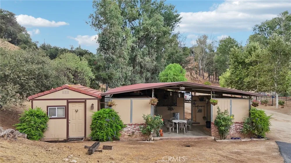 1951 Scarborough Lane San Dimas, CA 91773