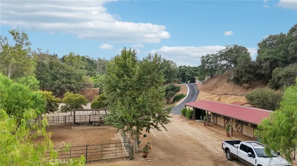 1951 Scarborough Lane San Dimas, CA 91773