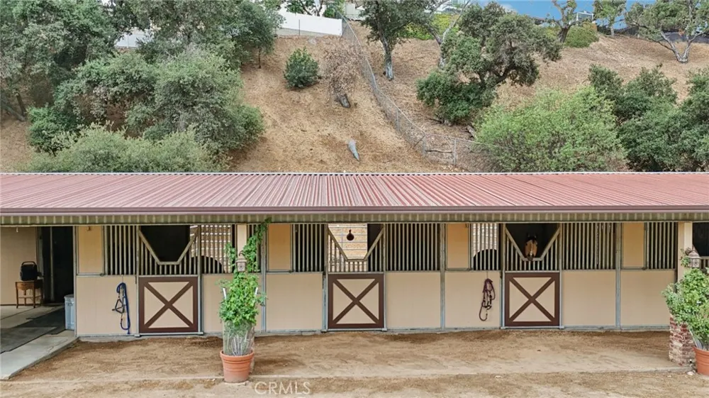 1951 Scarborough Lane San Dimas, CA 91773