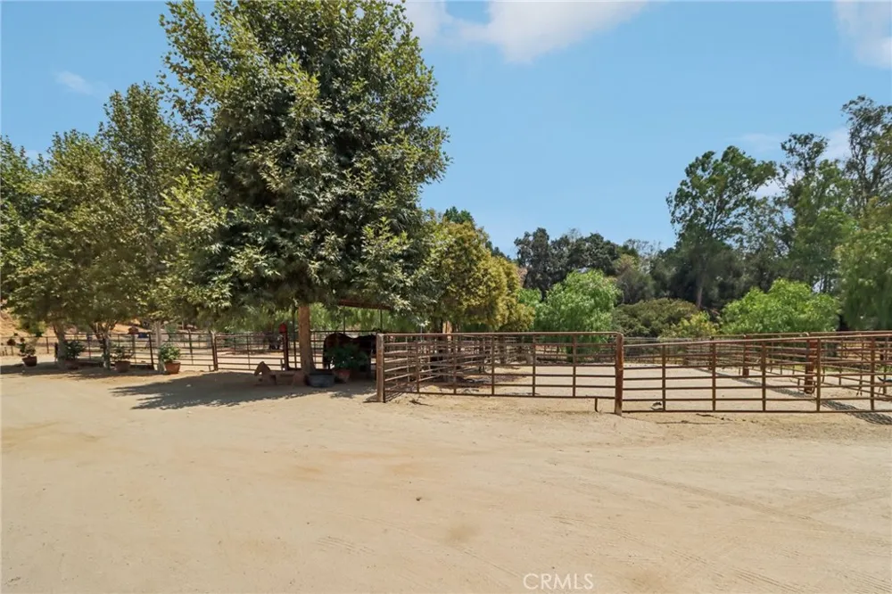 1951 Scarborough Lane San Dimas, CA 91773