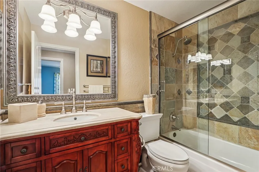 1951 Scarborough Lane San Dimas, CA 91773