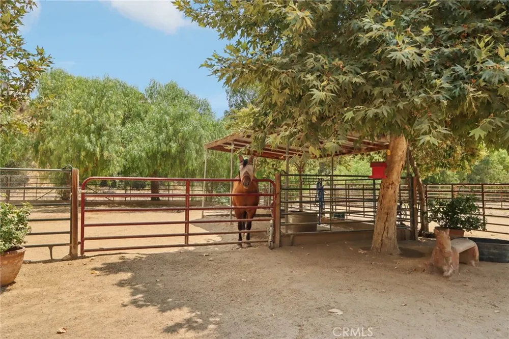 1951 Scarborough Lane San Dimas, CA 91773