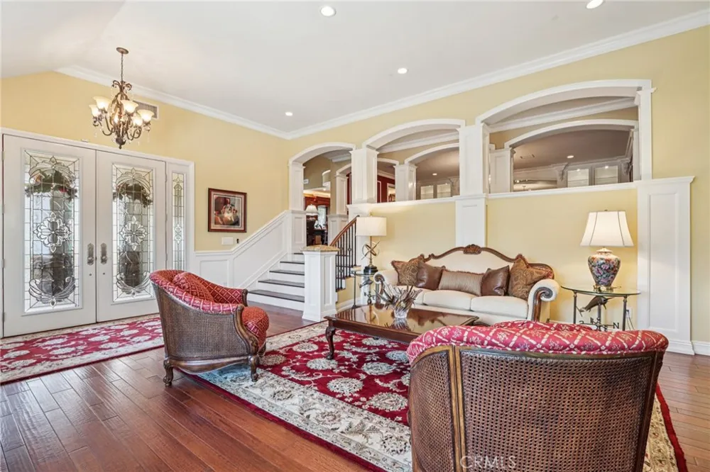 1951 Scarborough Lane San Dimas, CA 91773