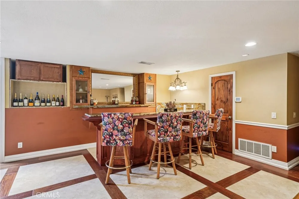 1951 Scarborough Lane San Dimas, CA 91773