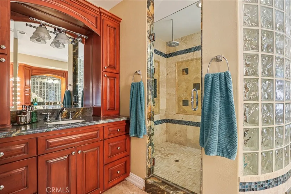 1951 Scarborough Lane San Dimas, CA 91773