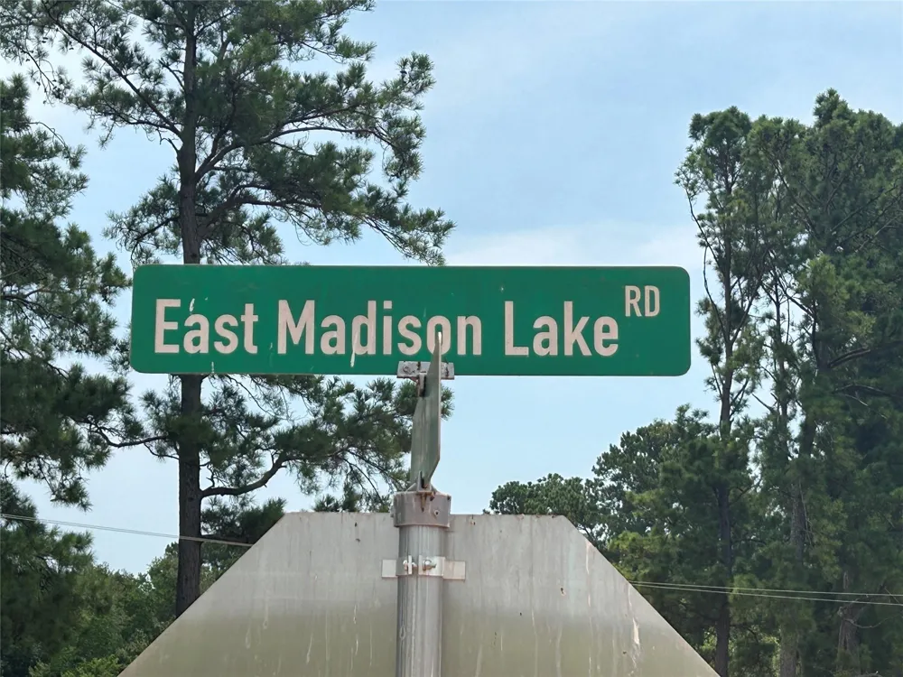 378 Madison Lake Loop Woodville, TX 75979