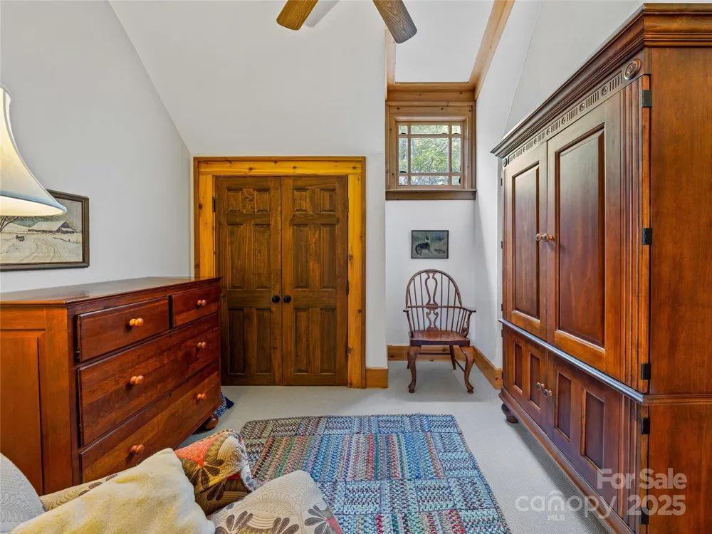 770 Meadow Ridge Drive Lake Toxaway, NC 28747