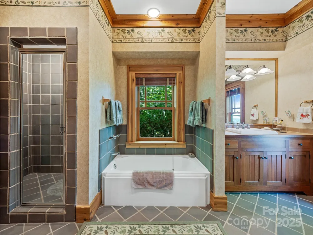 770 Meadow Ridge Drive Lake Toxaway, NC 28747