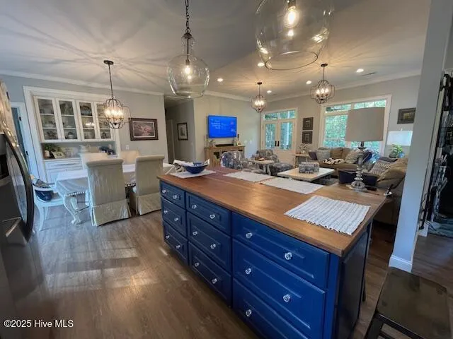 301 Natures Way Ivanhoe, NC 28447
