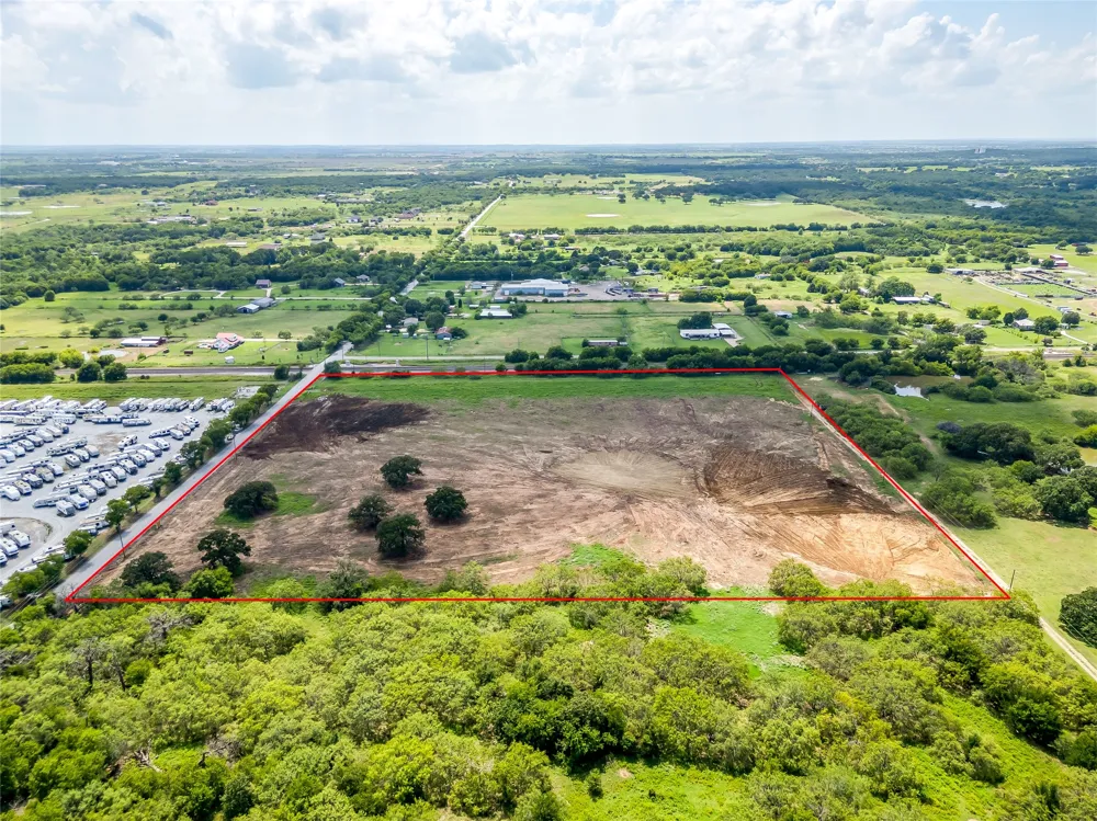 200 W Indian Hills Road Joshua, TX 76058