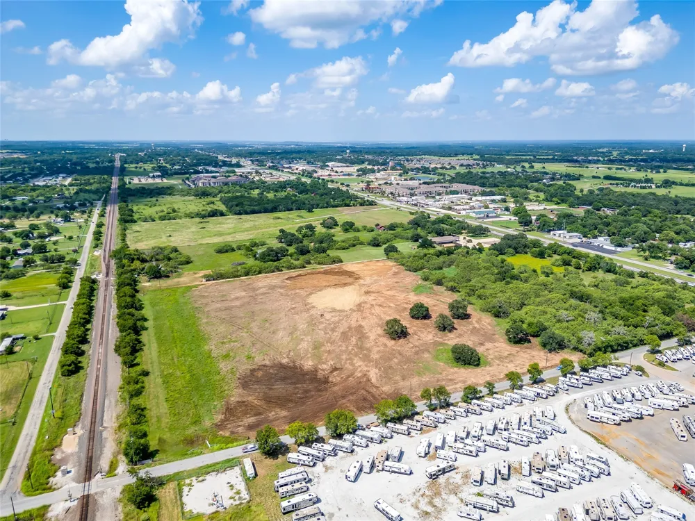 200 W Indian Hills Road Joshua, TX 76058