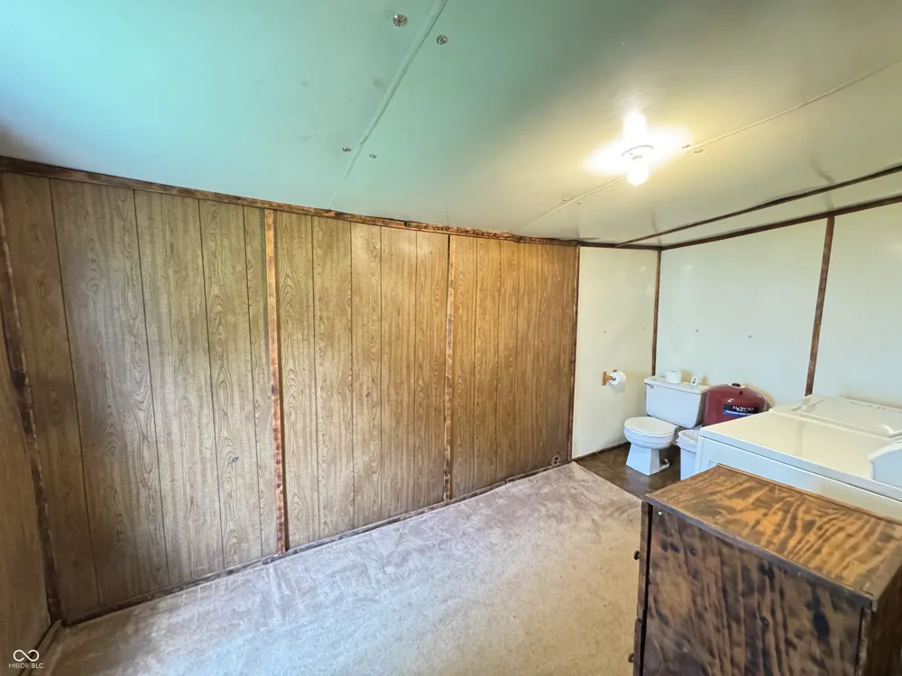 3514 W Mill Creek Drive Kingman, IN 47952