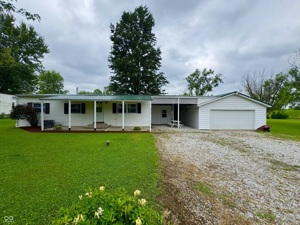 3514 W Mill Creek Drive Kingman, IN 47952
