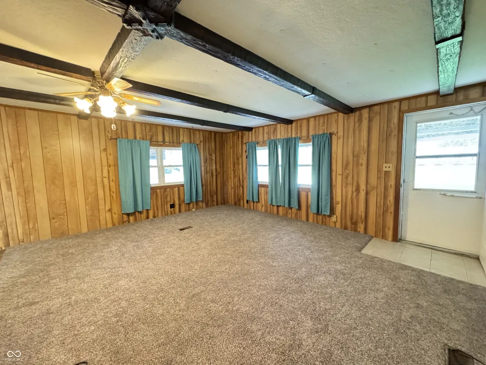 3514 W Mill Creek Drive Kingman, IN 47952