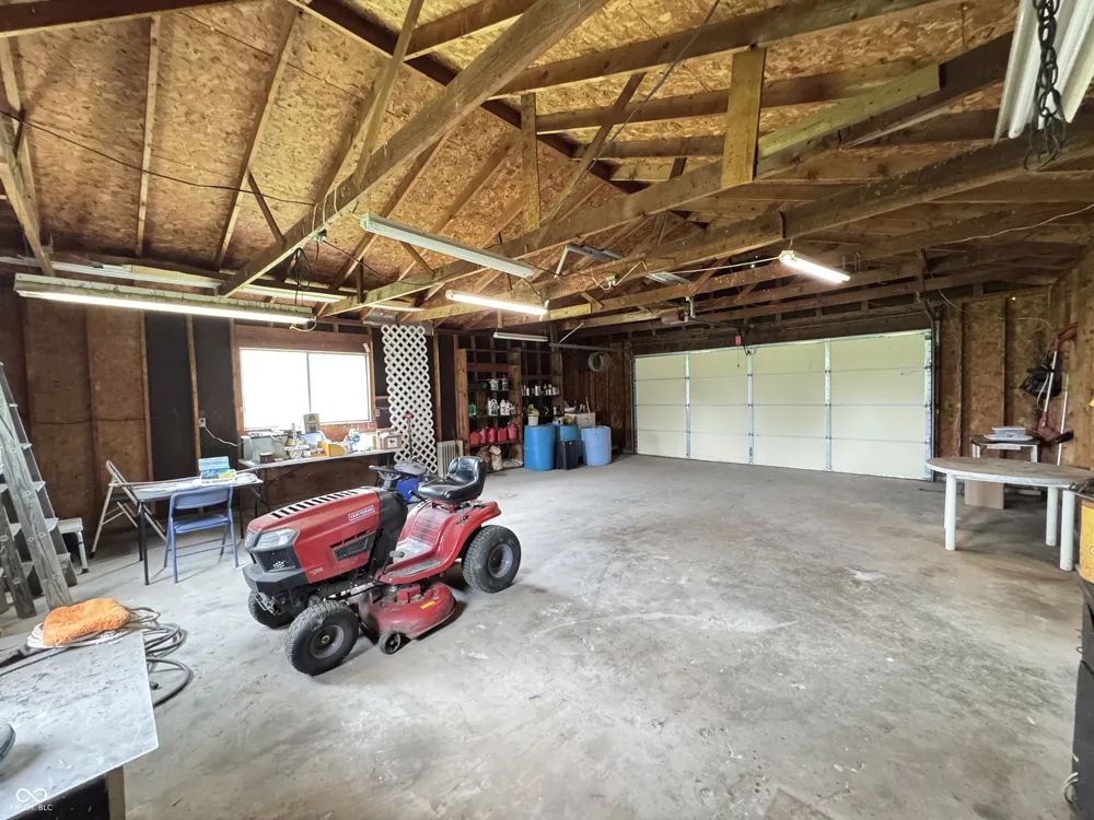 3514 W Mill Creek Drive Kingman, IN 47952