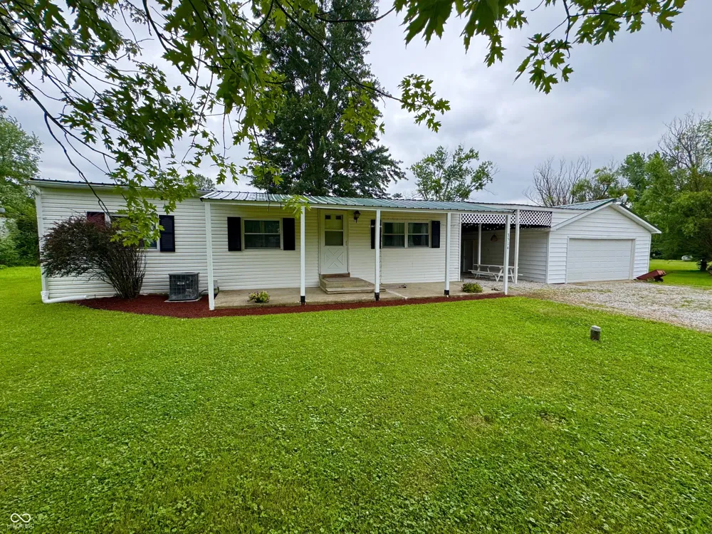 3514 W Mill Creek Drive Kingman, IN 47952