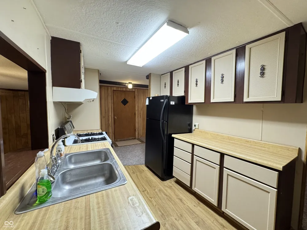 3514 W Mill Creek Drive Kingman, IN 47952