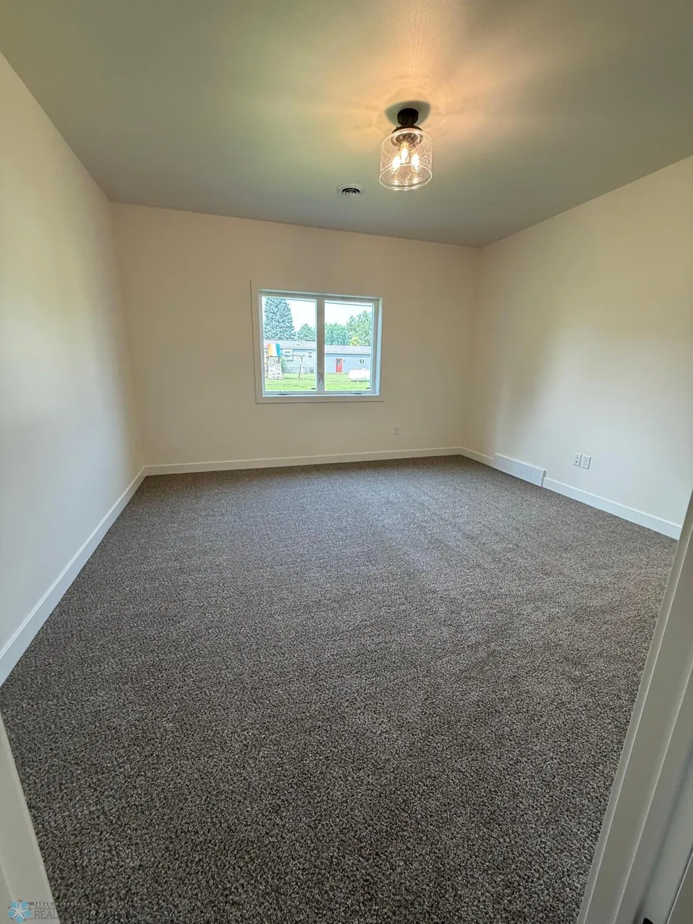 436 4th Street Wyndmere, ND 58081