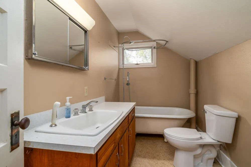215 Main Avenue Red Lake Falls, MN 56750