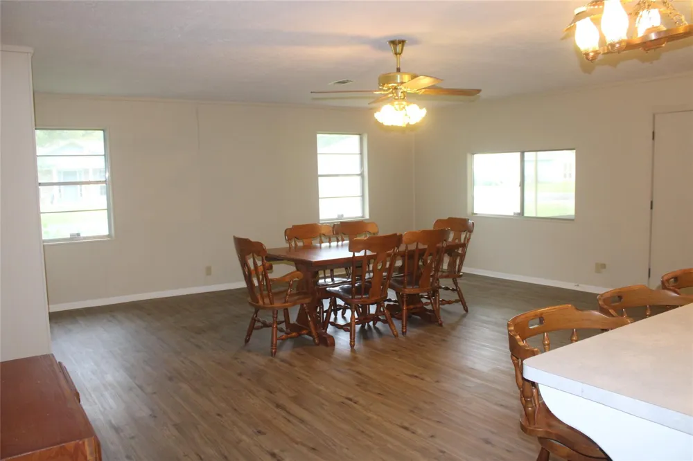708 1st Street Winnie, TX 77665
