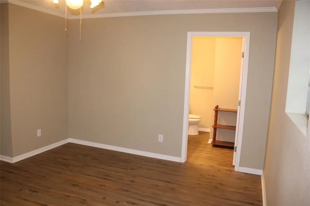 708 1st Street Winnie, TX 77665