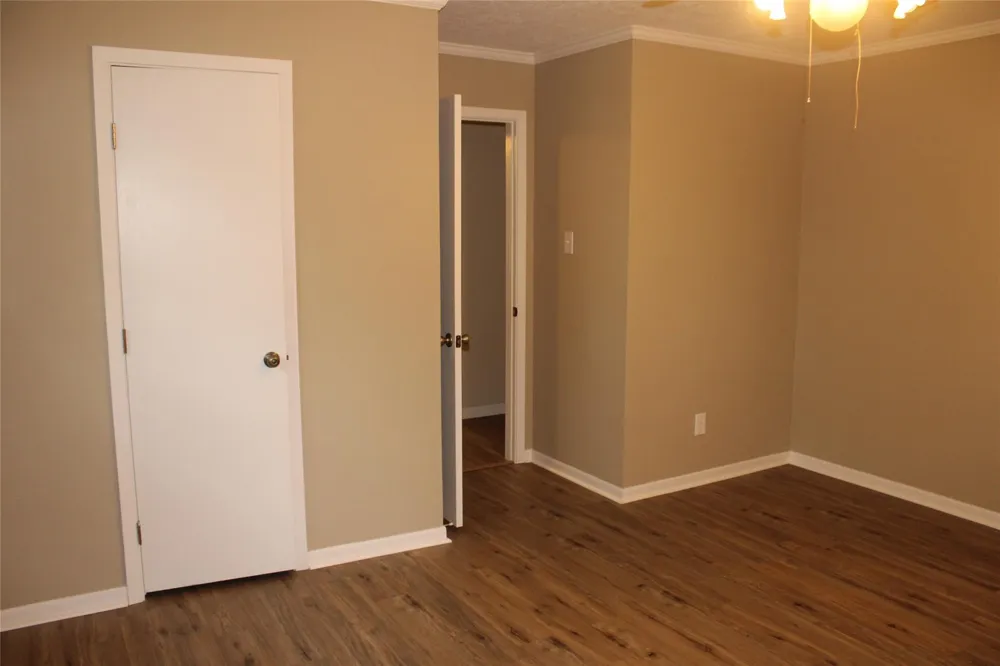 708 1st Street Winnie, TX 77665