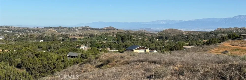 Niro Road Perris, CA 92570