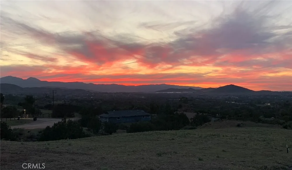 Niro Road Perris, CA 92570