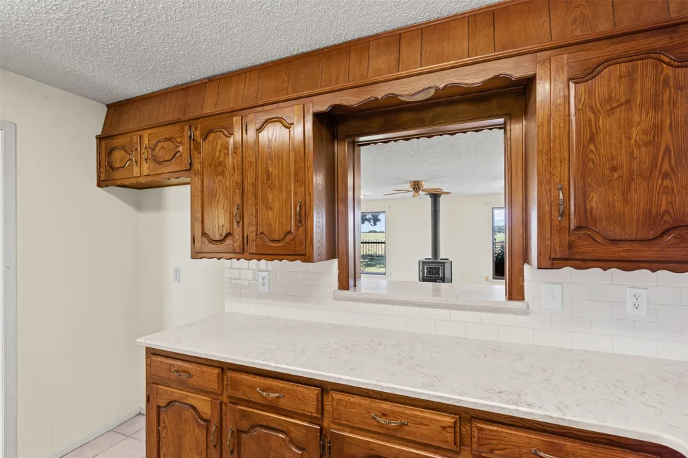 237 Hcr 1444 Blum, TX 76627