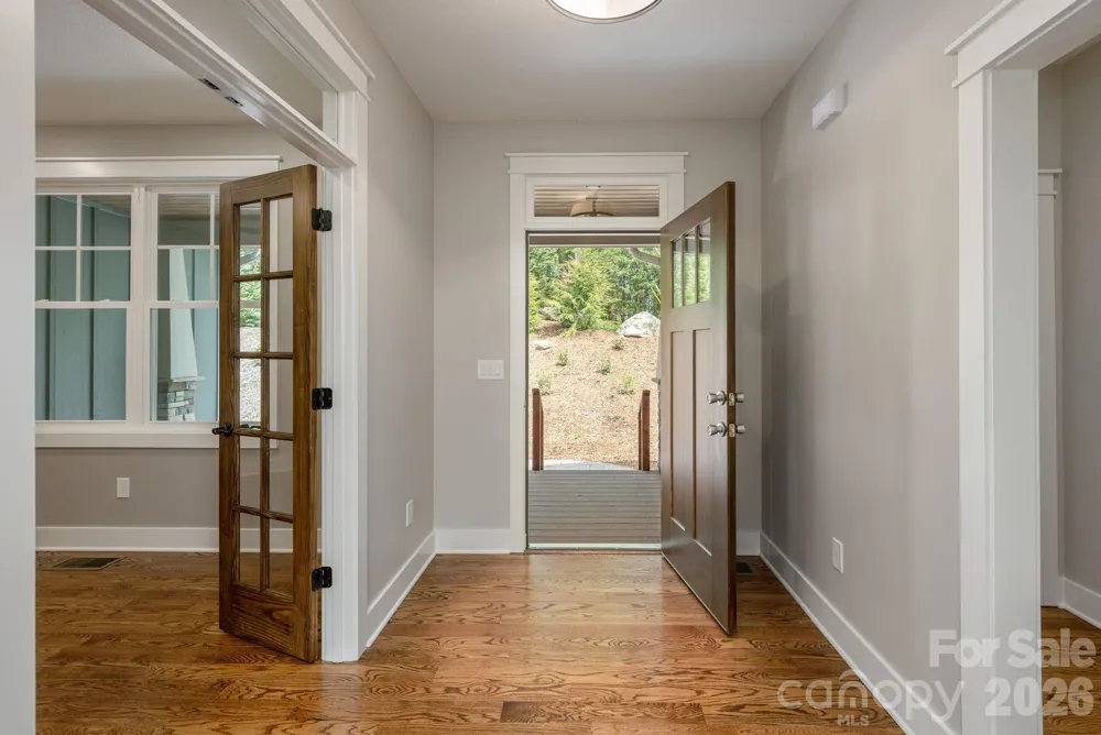 634 Hollybrook Drive Flat Rock, NC 28731
