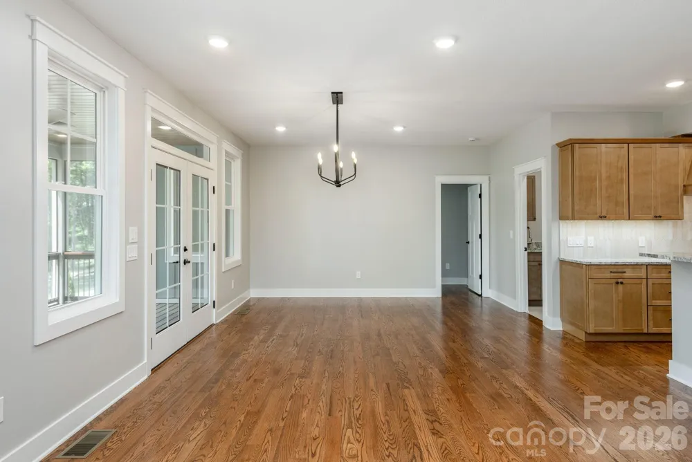 634 Hollybrook Drive Flat Rock, NC 28731