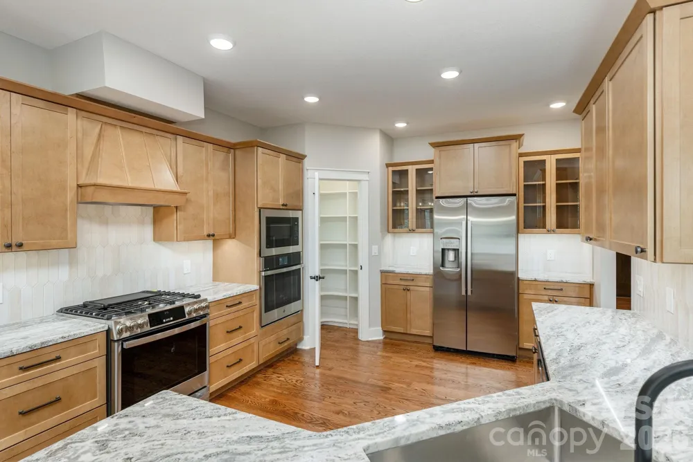 634 Hollybrook Drive Flat Rock, NC 28731