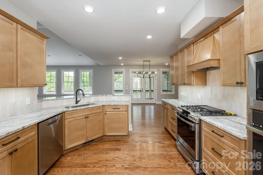 634 Hollybrook Drive Flat Rock, NC 28731