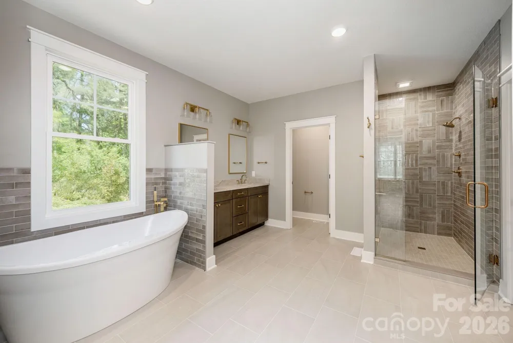634 Hollybrook Drive Flat Rock, NC 28731