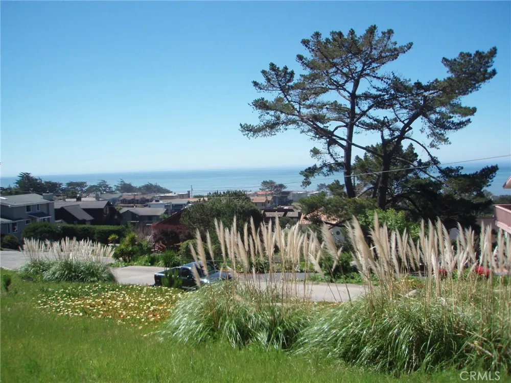 1970 Emmons Road Cambria, CA 93428