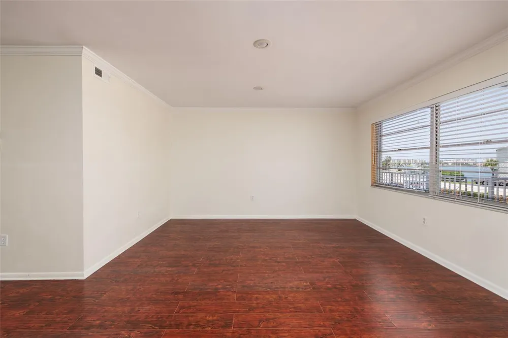 1893 SHORE DRIVE S #209 South Pasadena, FL 33707